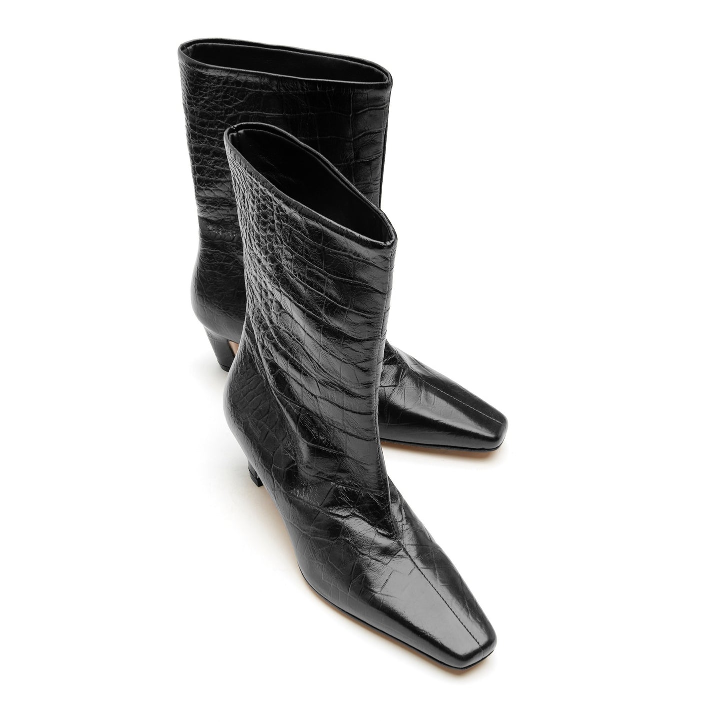 
                  
                    Logan - Black Leather
                  
                