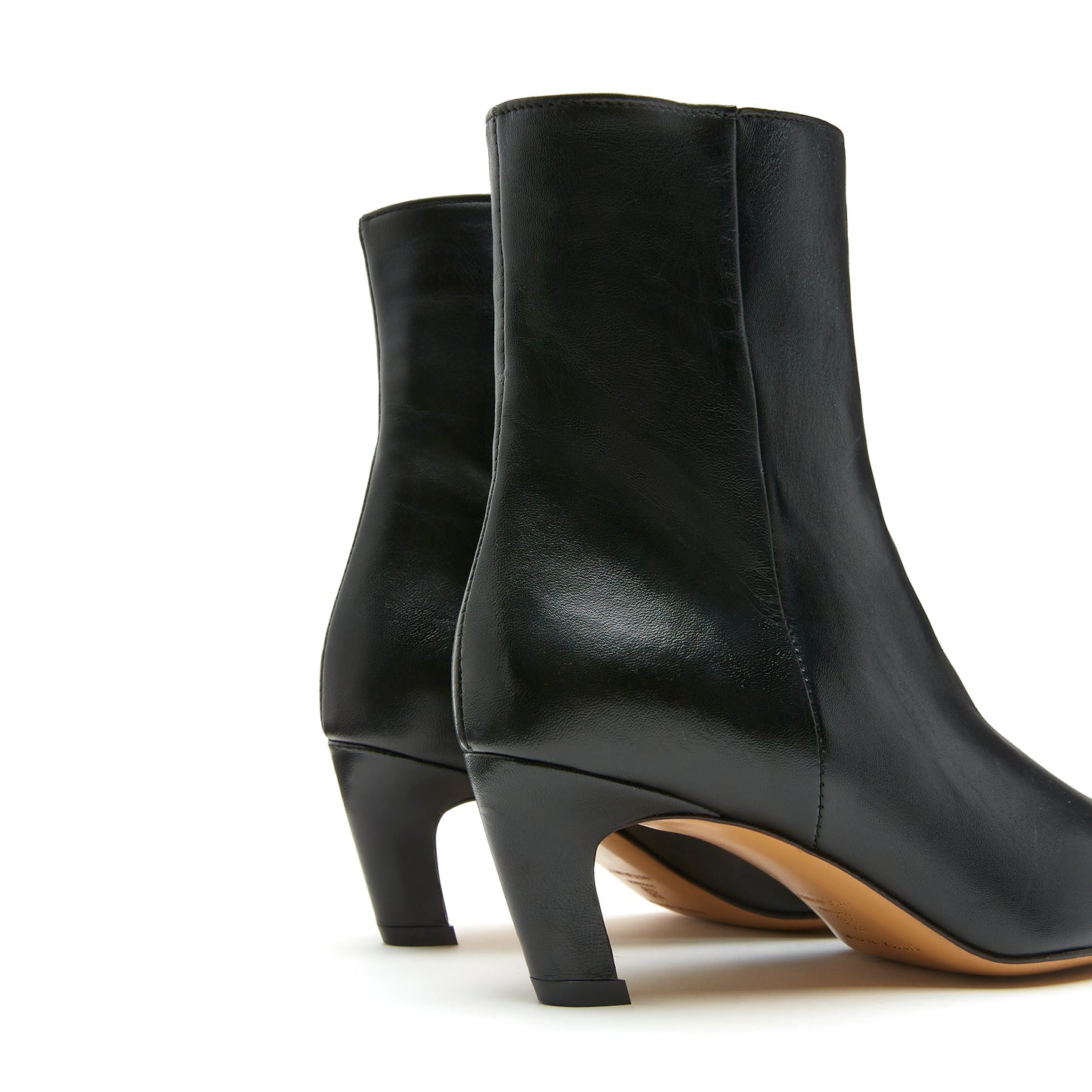 
                  
                    Lara - Black Leather
                  
                
