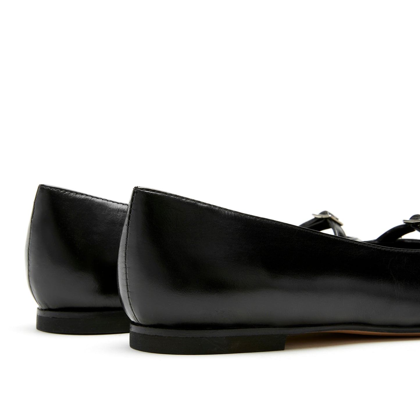 
                  
                    Babs - Black
                  
                