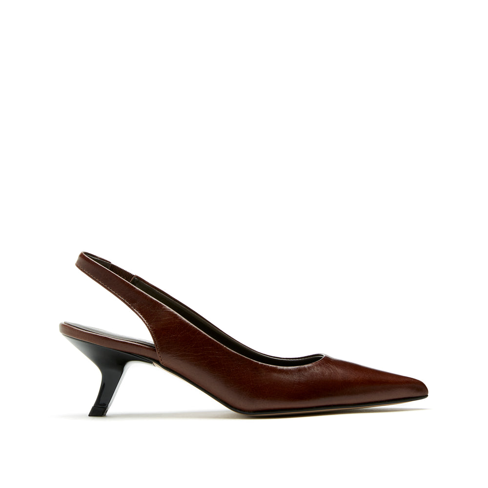 Esme - Brown